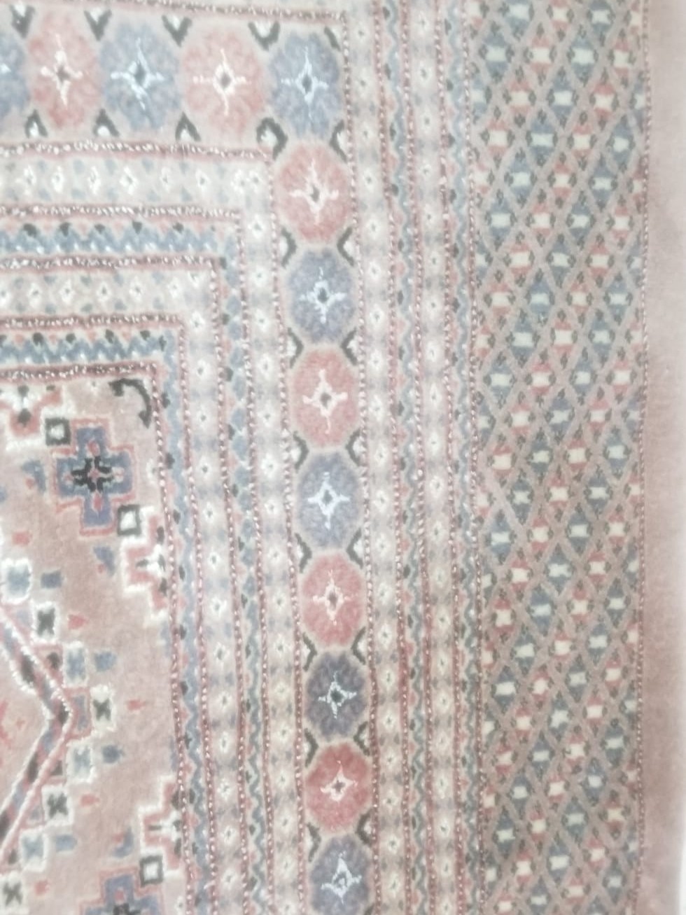 Rug Reweaving and Moth Damage Repair services NY NY (2)